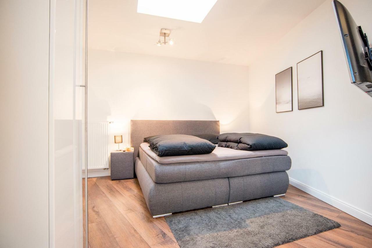 White Lofty Und White Studio 杜塞尔多夫 外观 照片
